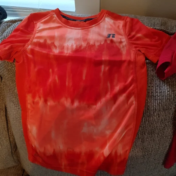 7 performance tshirts for boys bundle (13) - Picture 5 of 8